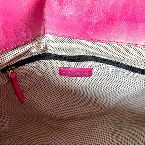 Vintage Dooney & Burke HEART Buckle Black Leather Shoulder Bag - Picture 8 of 13